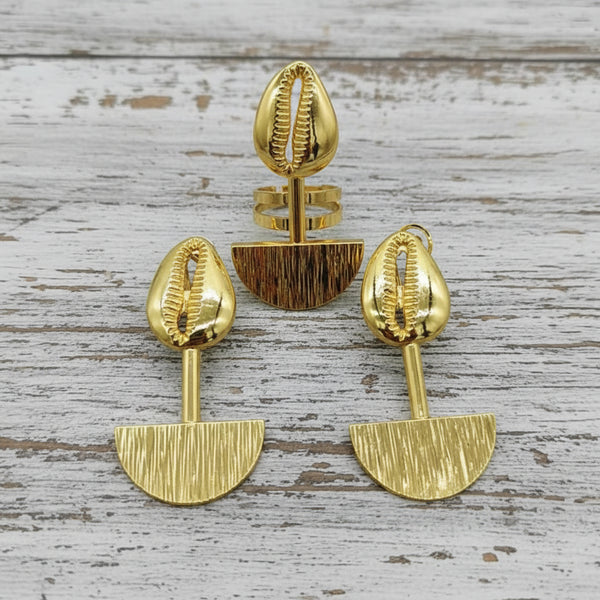 Cori Cowrie Cuff
