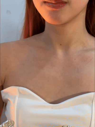 Textured Leaf Collar