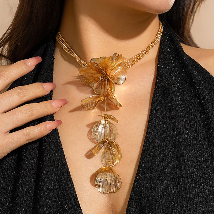 Layered Petal Tassel