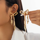 Sorayaa Knot Earrings & Necklace Set