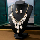 Shell Cowrie Set