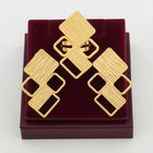 Ake Brass Set