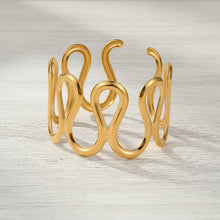Hollow Wave Cuff