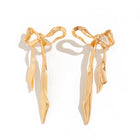 Sorayaa Knot Earrings & Necklace Set