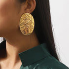Uri Africa Studs