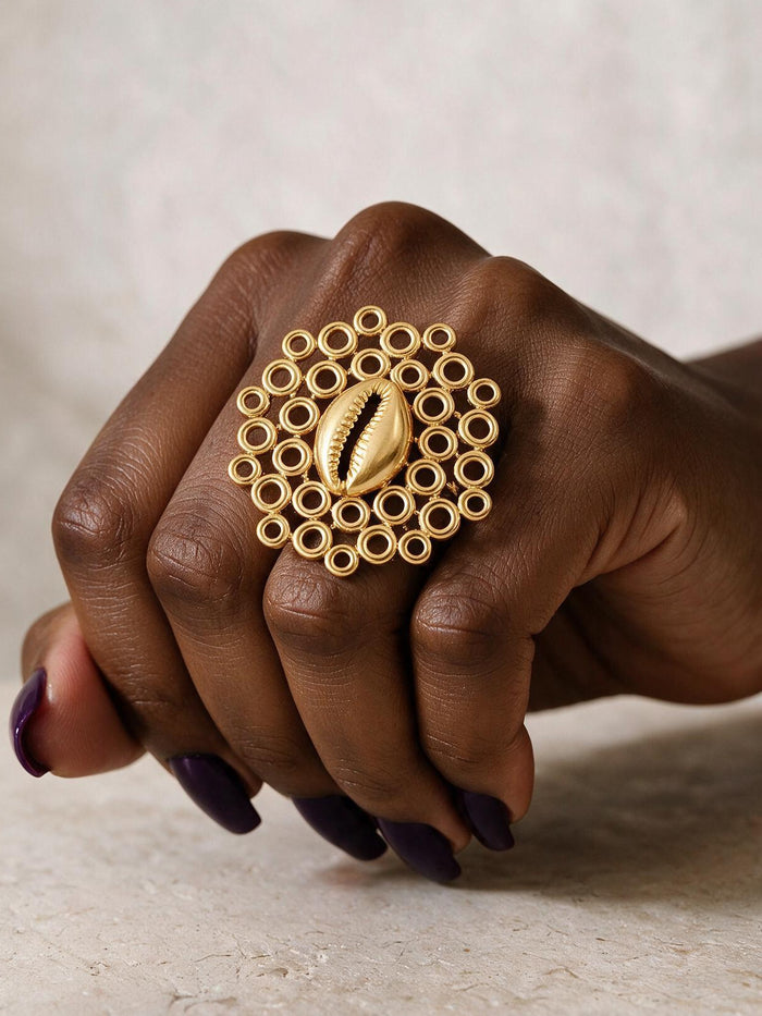 Bubbles Cowrie Africa