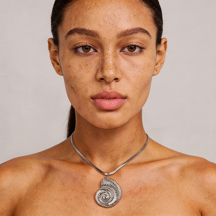 Dotti Shell Pendant