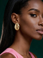 Simone Cowrie Set