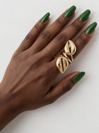 Simone Cowrie Set