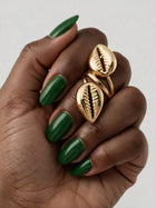 Simone Cowrie Set