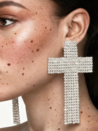 Oversized Twisted Cross
