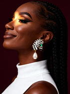 Zebbie Pearl Studs