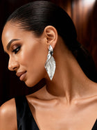 Long Leaf Studs